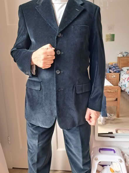 Photo of free Velvet black suite (Hanwell W7) #2
