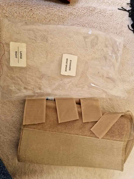 Photo of free Wrist Brace ( large unused) (Juniper Green, EH14) #1