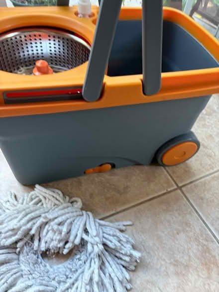 Photo of free Casabella Spin Cycle mop (Alhambra) #3