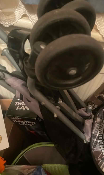 Photo of free Stroller - lightweight (Pevensey road SW17) #2