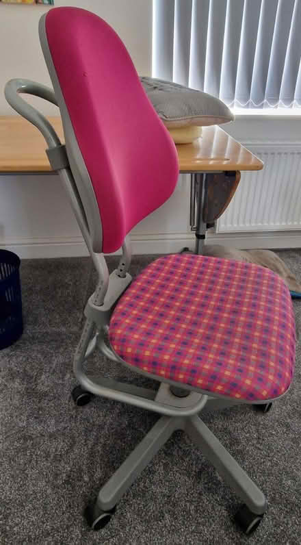 Photo of free collection. Chair (Moulsoe MK160HP) #1