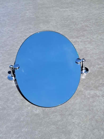 Photo of free Tilting oval mirror (Didcot OX11) #1