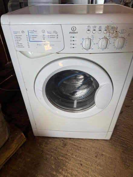 Photo of free Indesit washer dryer (Hittisleigh Devon EX6) #1