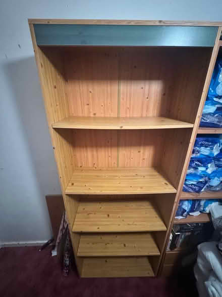 Photo of free Tall Bookcase. 5 shelves (B33 Gossey Lane) #1