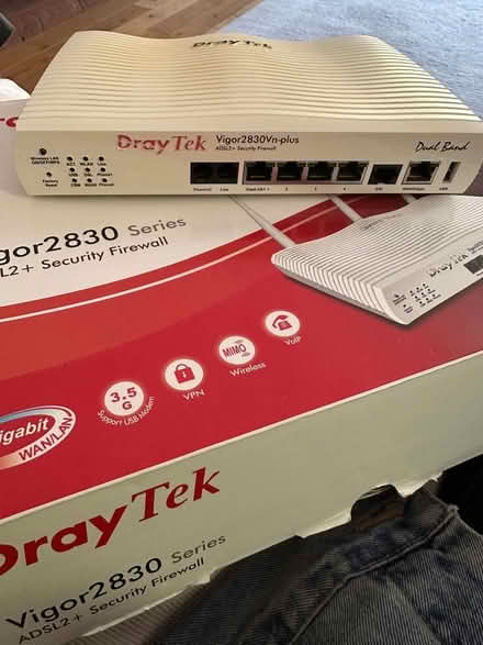 Photo of free DrayTek Vigor 2830 Series router (Cox Green SL6) #1
