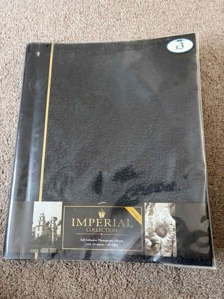 Photo of free Unused photo album (Longbarn WA2) #1