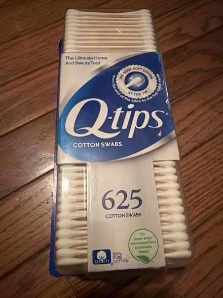 Photo of free Q-tips (Stuyvesant Heights) #1
