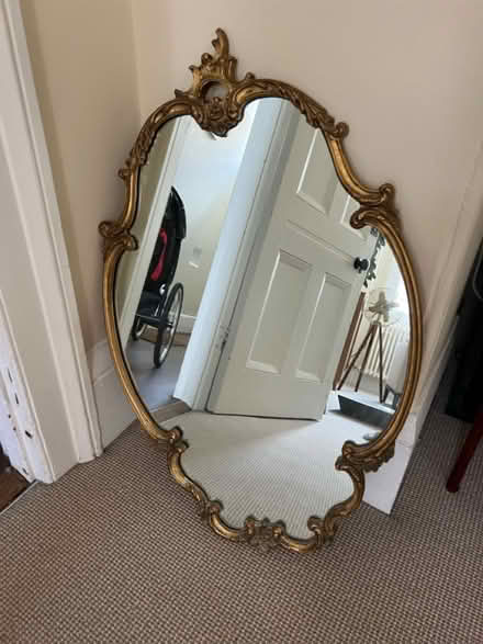 Photo of free Antique mirror (Milner Place N1) #2
