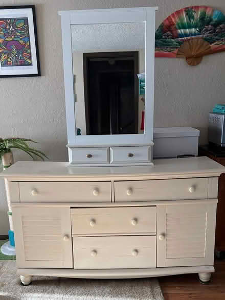 Photo of free Dresser (Northeast Palm Bay) #1