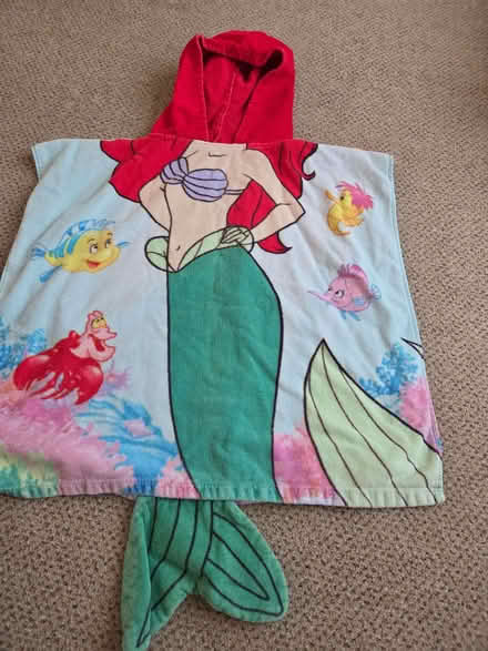 Photo of free Little mermaid hoodie towel (Duffield DE56) #1
