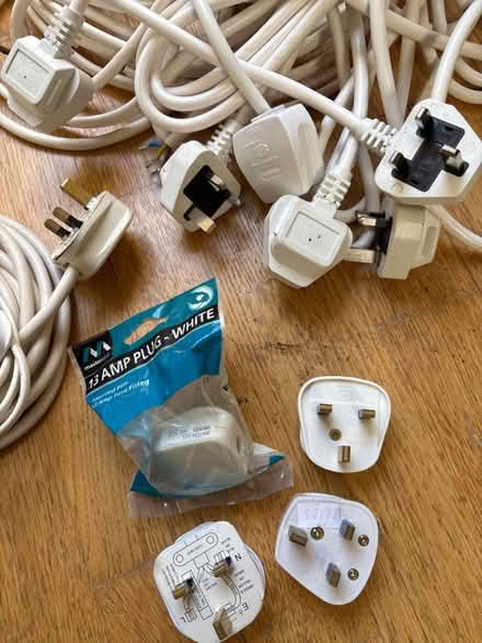 Photo of free 13 amp Plugs (Widcombe BA2) #1