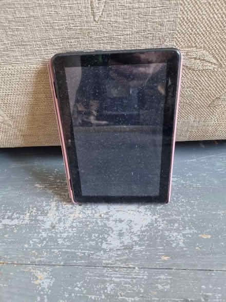 Photo of free Very old Amazon Kindle (Norton Lees S8) #1