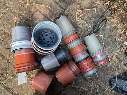 Photo of free Plastic plant pots (Linslade LU7) #1