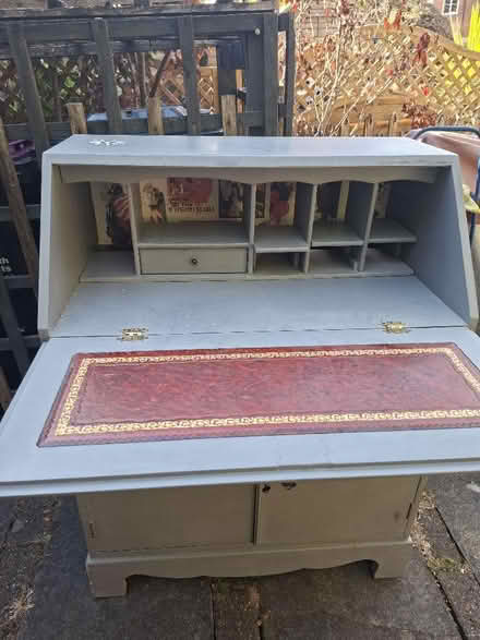Photo of free Bureau (Little Amwell SG13) #2