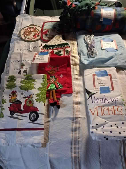 Photo of free Various New Linens/Heating Pad (Sunnyvale Cherry Chase Area) #1
