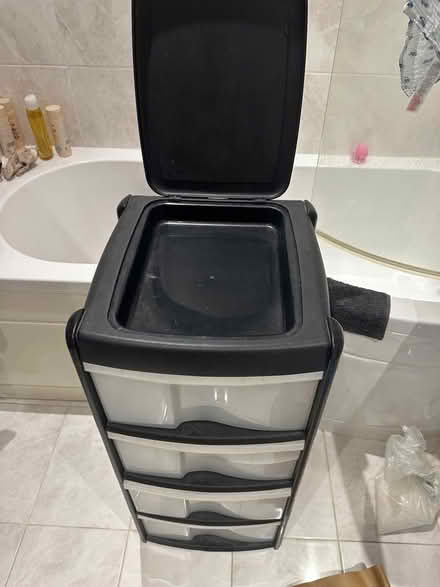Photo of free Storage drawers (New Barnet EN5) #2