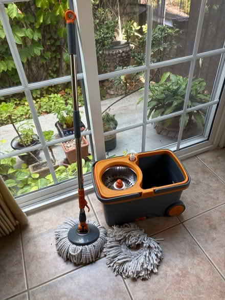 Photo of free Casabella Spin Cycle mop (Alhambra) #1