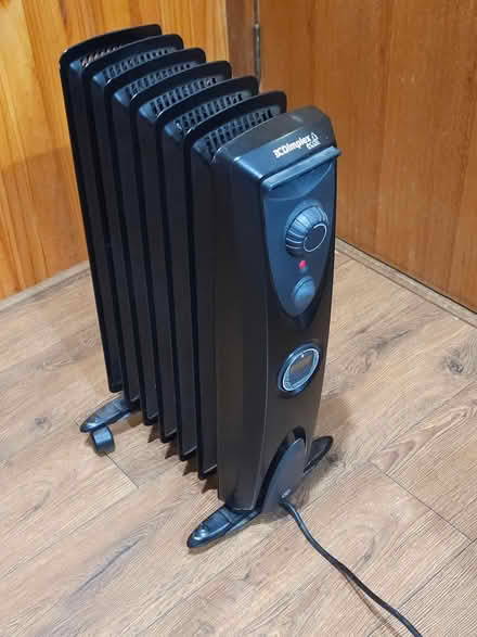 Photo of free Dimplex oil/column heater (Christie Downs) #1
