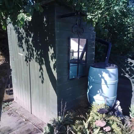Photo of free garden shed (BD22 area) #1