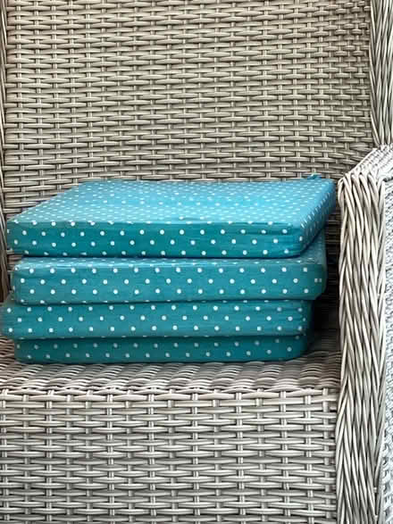 Photo of free 4 cushions ideal for patio chairs, blue with polka dot (Wickford SS12) #1