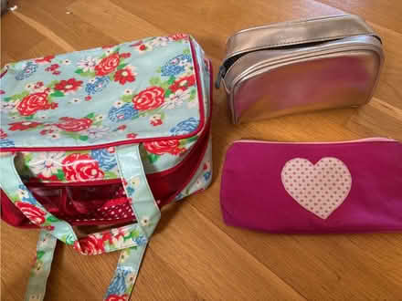 Photo of free 3 sponge / make up bags (Widcombe BA2) #1