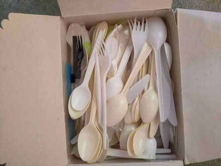 Photo of free plastic cutlery - mostly spoons (Caversham Heights RG4) #1