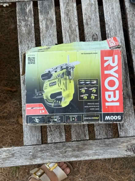 Photo of free Jig saw (Surbiton KT6) #1