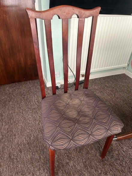Photo of free Extending Table and 4 chairs (LE6 Groby Leicester) #2