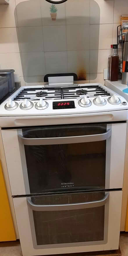 Photo of free 55cm Gas cooker (Spring Road Kempston MK42) #1