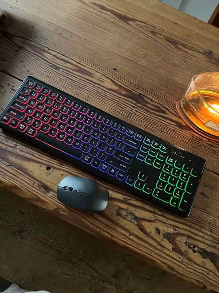 Photo of free Wireless keyboard (Skerton, lancaster LA1) #1