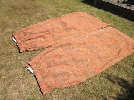 Photo of free pair of heavy duty/lined curtains (halifax hx3) #1