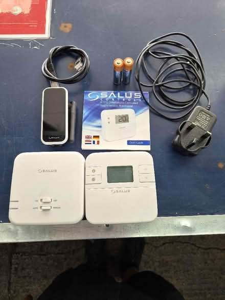 Photo of free Salus RT310I Smartphone controlled thermostat (Barton-upon-Humber DN18) #1