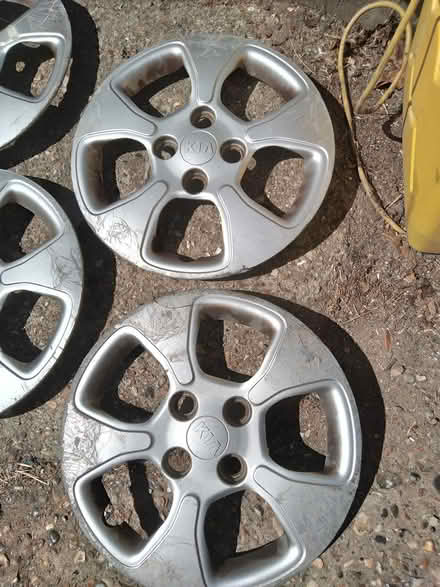 Photo of free Kia 14" wheel trims (CT13) #2