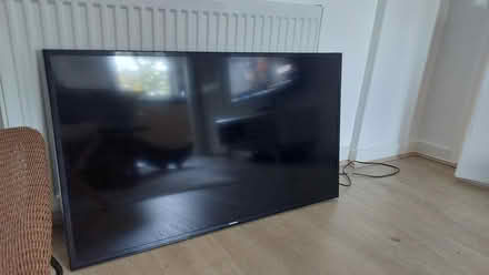 Photo of free Samsung smart tv 42' (Boswall area EH5) #1