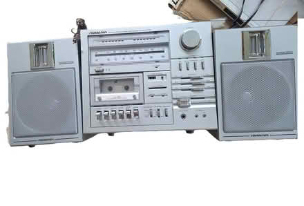 Photo of free Sound Design Receiver/tape deck (Table Mesa) #1