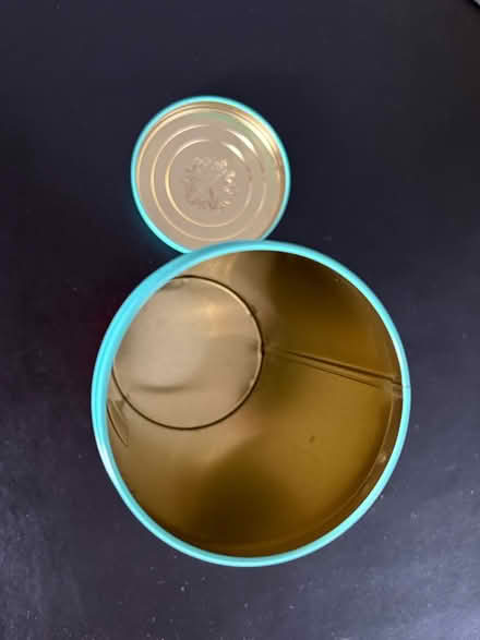 Photo of free Fortnum and Mason Biscuit Tin (Union Street, Borough SE1) #4