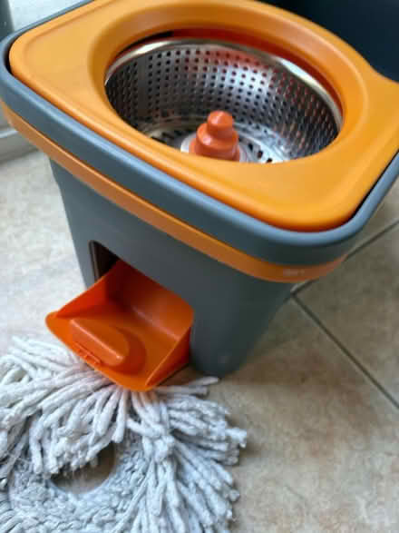 Photo of free Casabella Spin Cycle mop (Alhambra) #4