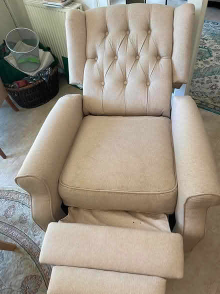 Photo of free Cream Recliner Armchair (Hersham KT12) #4
