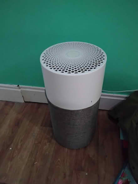 Photo of free Blueair 3410 Air Purifier with brand new replacement filters (Higham Hill E17) #1