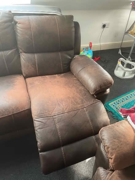 Photo of free Sofa (St Leonard Hastings TN37) #2