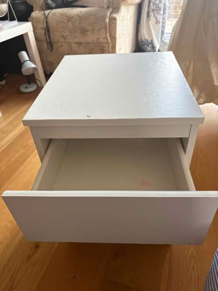 Photo of free IKEA bedside cabinet (SL6 furze platt) #3