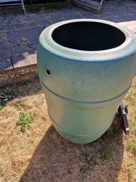 Photo of free water butt (Old Town HP2) #2