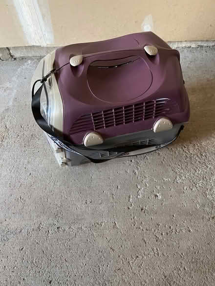 Photo of free Cat carrier (Britannia Heights) #1