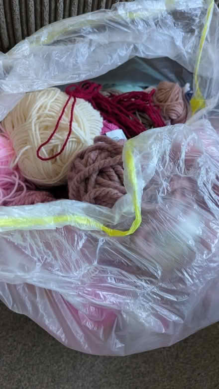 Photo of free Bag of assorted yarn (Milton, OX13) #2