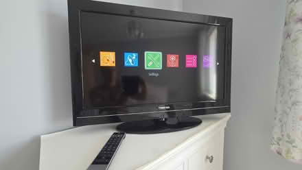 Photo of free Toshiba tv 32" (Penarth CF64) #1
