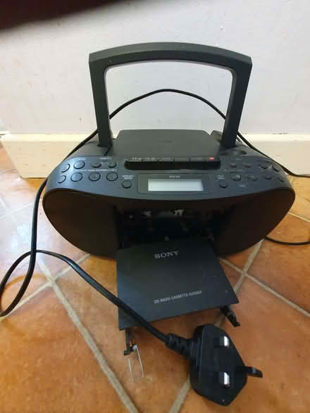 Photo of free Sony CD radio cassette player - spares / repairs (Hungerford RG17) #1