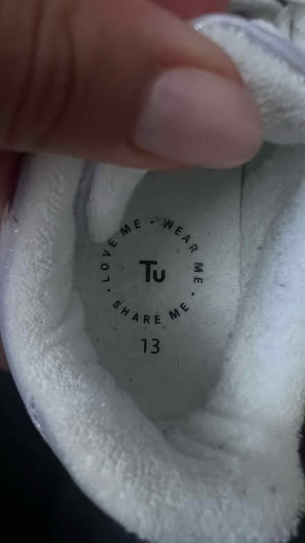 Photo of free Girls Shoes (HA0) #3
