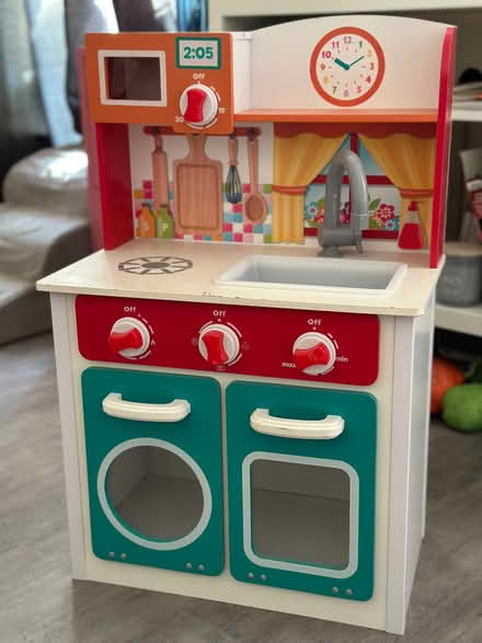 Photo of free Kids play cooker (Round Spinney NN3) #1