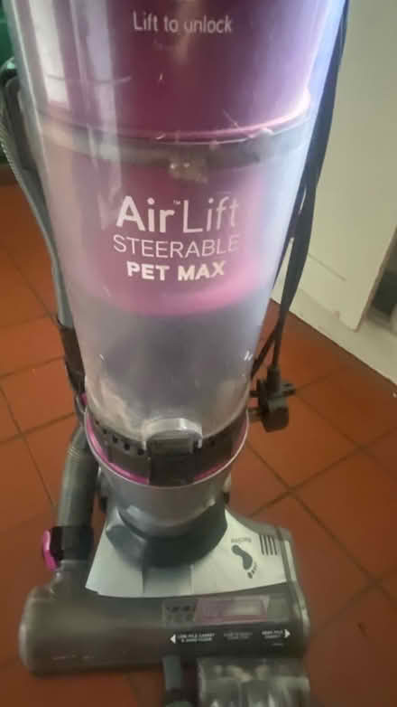 Photo of free Vax vacuum for spares (West Malling ME19 6) #1
