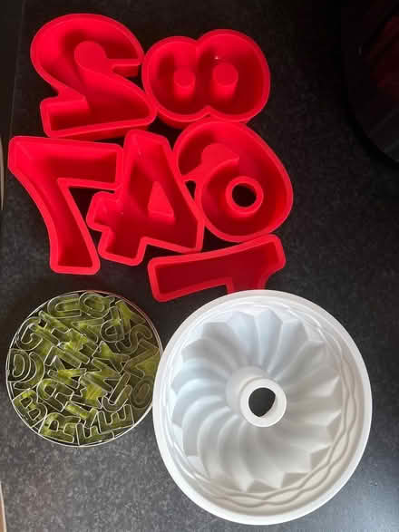 Photo of free Baking bits (Stonebridge NW10) #1
